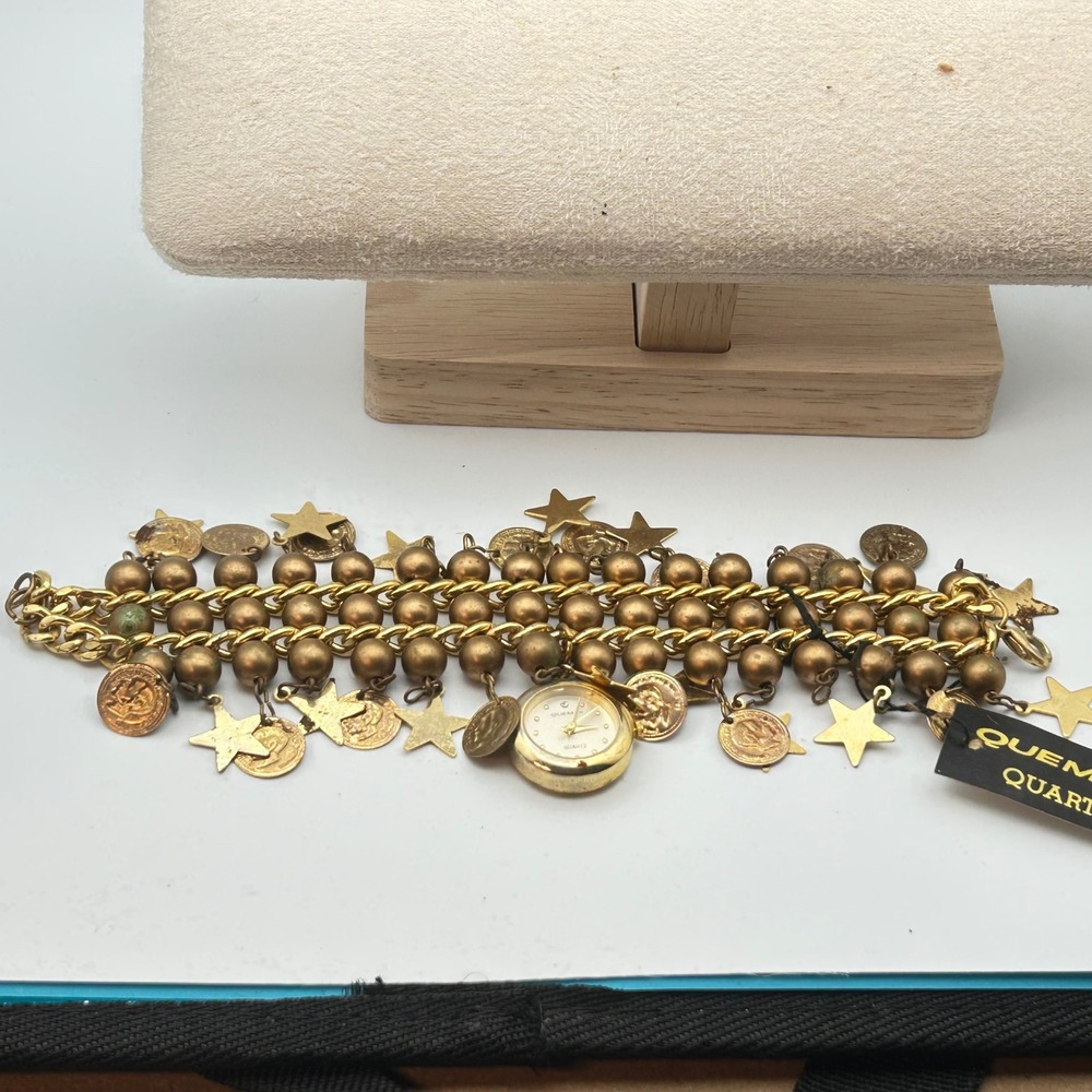 Vintage Enmex Quartz Charm Bracelet Watch – Gold Tone Stars & Coins Boho - Picture 10 of 13
